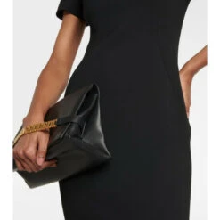 Victoria Beckham Crêpe Midi Dress 8 Victoria Beckham Crêpe Midi Dress -Victoria Beckham shop unnamed file 135