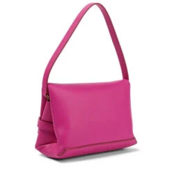 Victoria Beckham Chain Leather Pouch -Victoria Beckham shop unnamed file 49